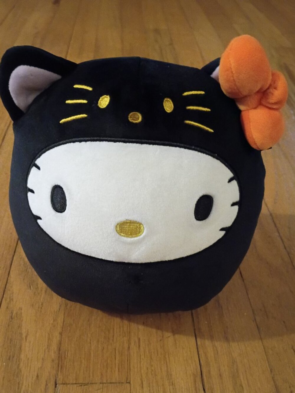 Squishmallows Halloween 2024 Hello Kitty in Black Cat Costume 8" Plush Animal